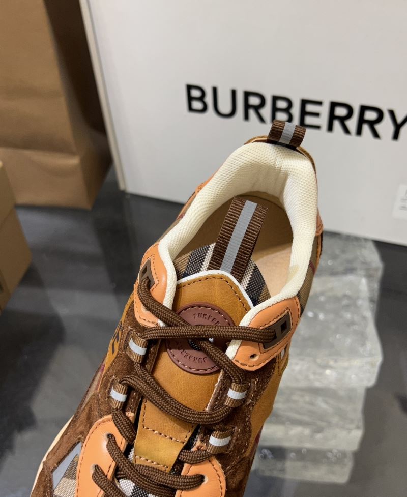 Burberry Low Shoes